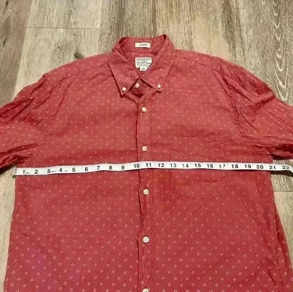 J. Crew stretch men's size medium long sleeve button down shirt